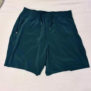 Lululemon Pace Breaker Linerless Short 7" - dark Green